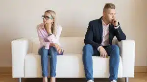 چرا زوج درمانی برای سلامت شما خوب است؟ 2 مطالعات اخیر در رابطه با ارتباط زوج ها