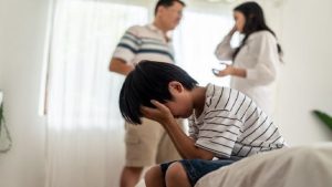 مشکلات خانوادگی چه تاثیری بر فرزندان دارند