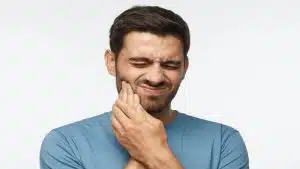 دندان قروچه را با این روش ها درمان کنید 1 دندان قروچه را با این روش ها درمان کنید