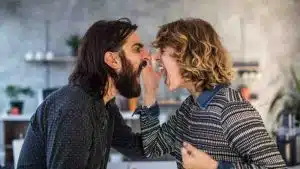 بهترین راهکارهای کنترل خشم و عصبانیت 5 اجازه ندهید عصبانیت شما را تبدیل به فردی کینه توز کند