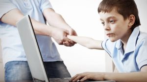 اعتیاد به اینترنت در کودکان