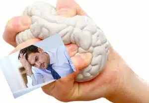 کاهش اضطراب و افسردگی با ورزش 4 عقل سالم در بدن سالم؛ راه درمان اضطراب و استرس چیست؟