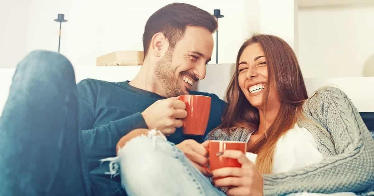 گوش شنوا و برطرف کردن کم حرفی در رابطه 