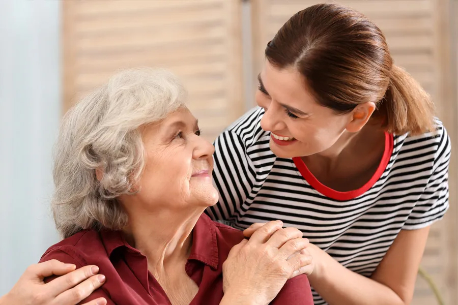 سندروم آشیانه خالی را بیشتر بشناسید 5 نشانه های سندرم آشیانه خالی